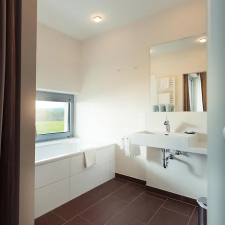 Hotel Weinblick & Weingut Grafinger Senftenberg