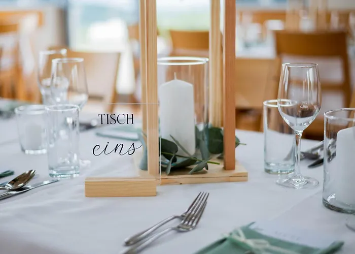 Weinblick & Weingut Grafinger Hotel Senftenberg