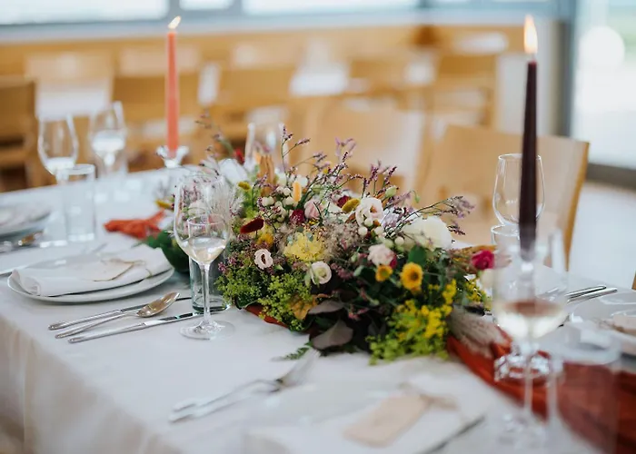 Weinblick & Weingut Grafinger Hotel Senftenberg